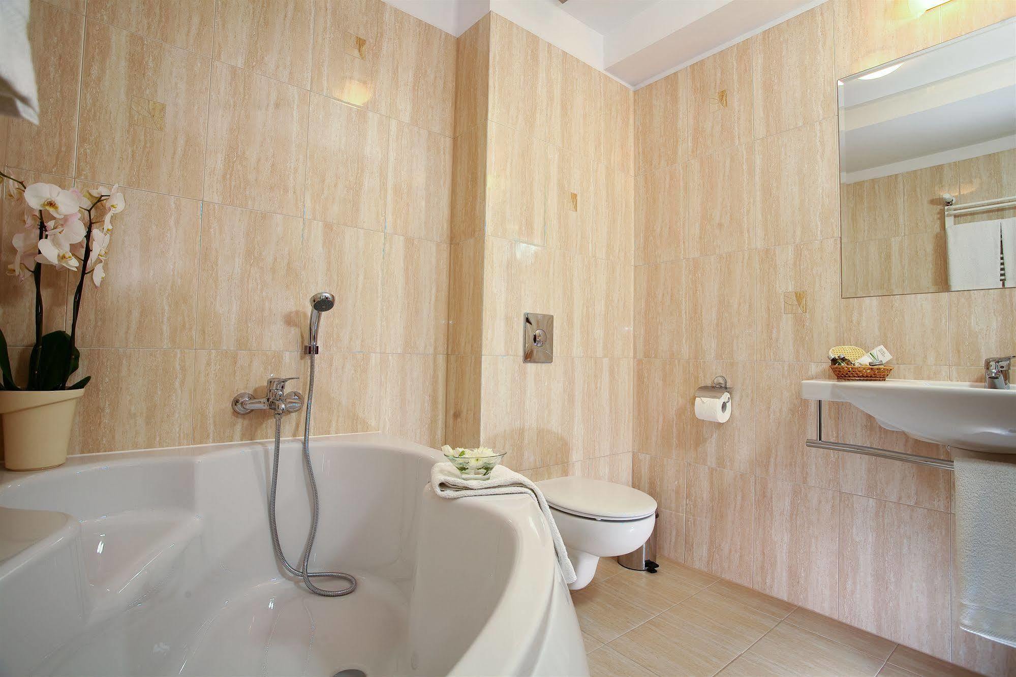 Tulip Hotels - Wroclaw Centre Luaran gambar
